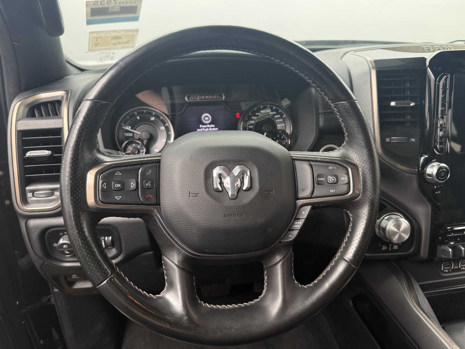 Thumbnail: 2022 RAM 1500 - 4