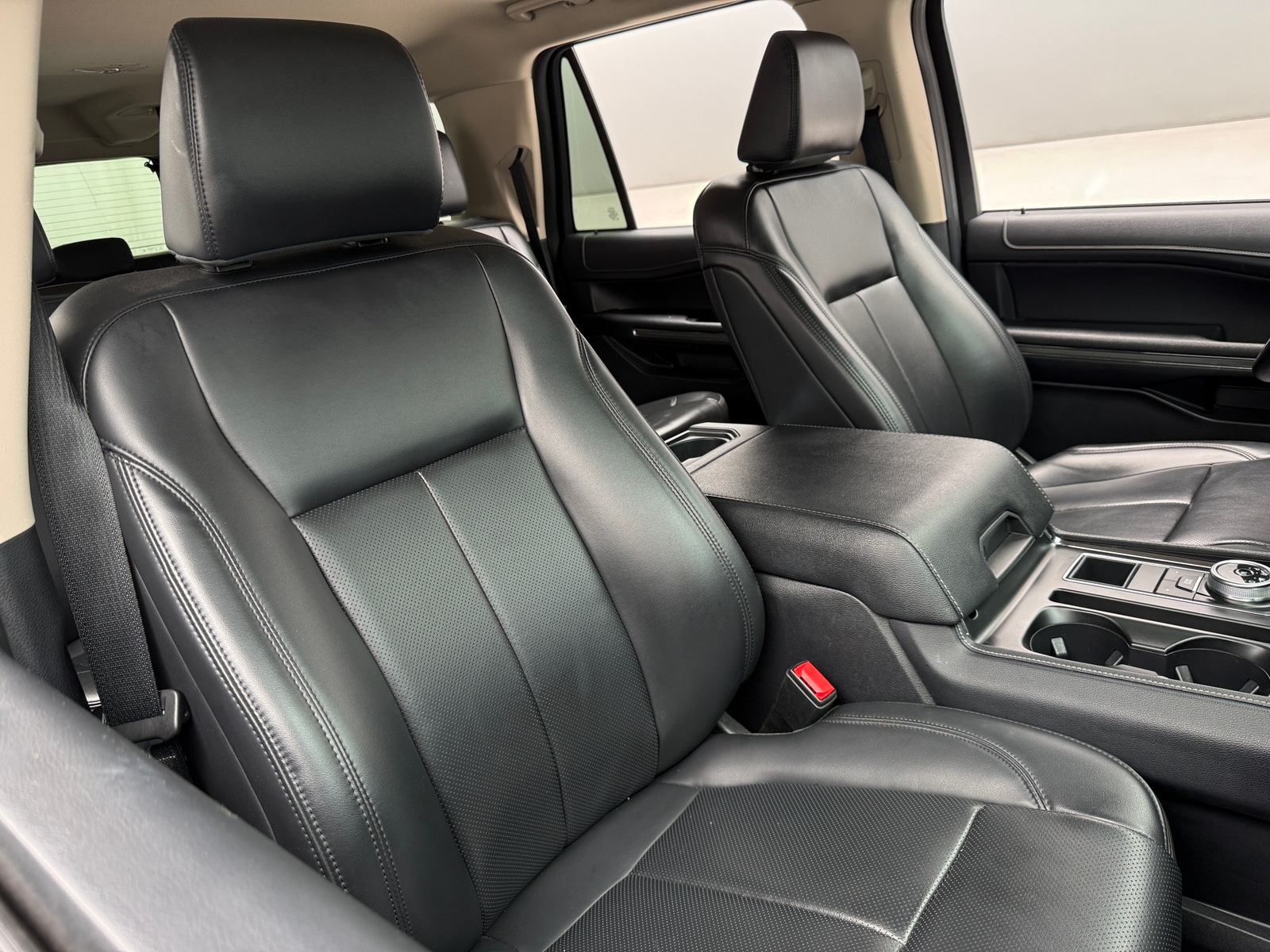 Thumbnail: 2024 Ford Expedition MAX - 2