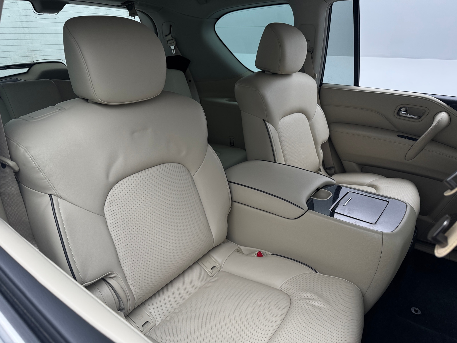 Thumbnail: 2023 INFINITI QX80 - 5