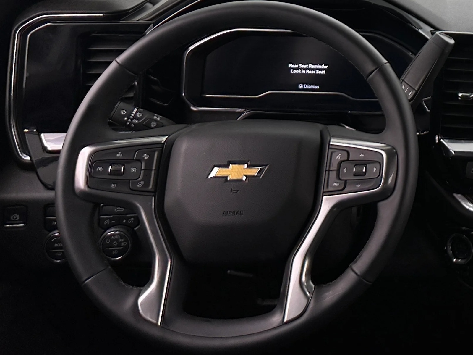Thumbnail: 2025 Chevrolet Silverado 2500 - 5