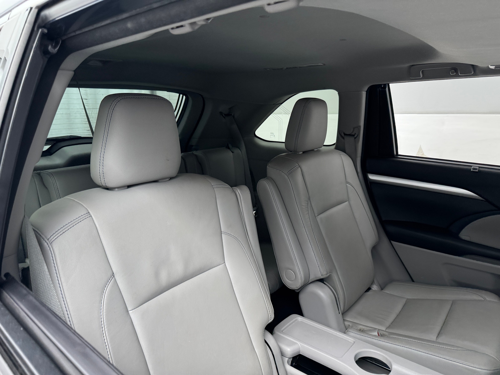 Thumbnail: 2018 Toyota Highlander - 5