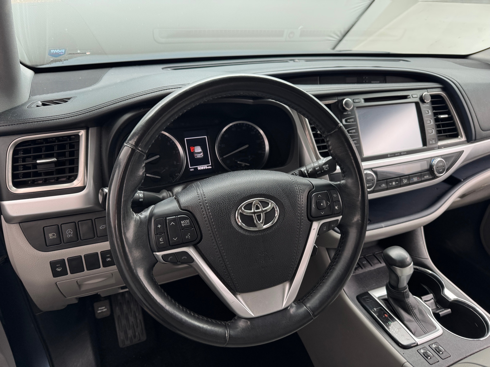 Thumbnail: 2018 Toyota Highlander - 4