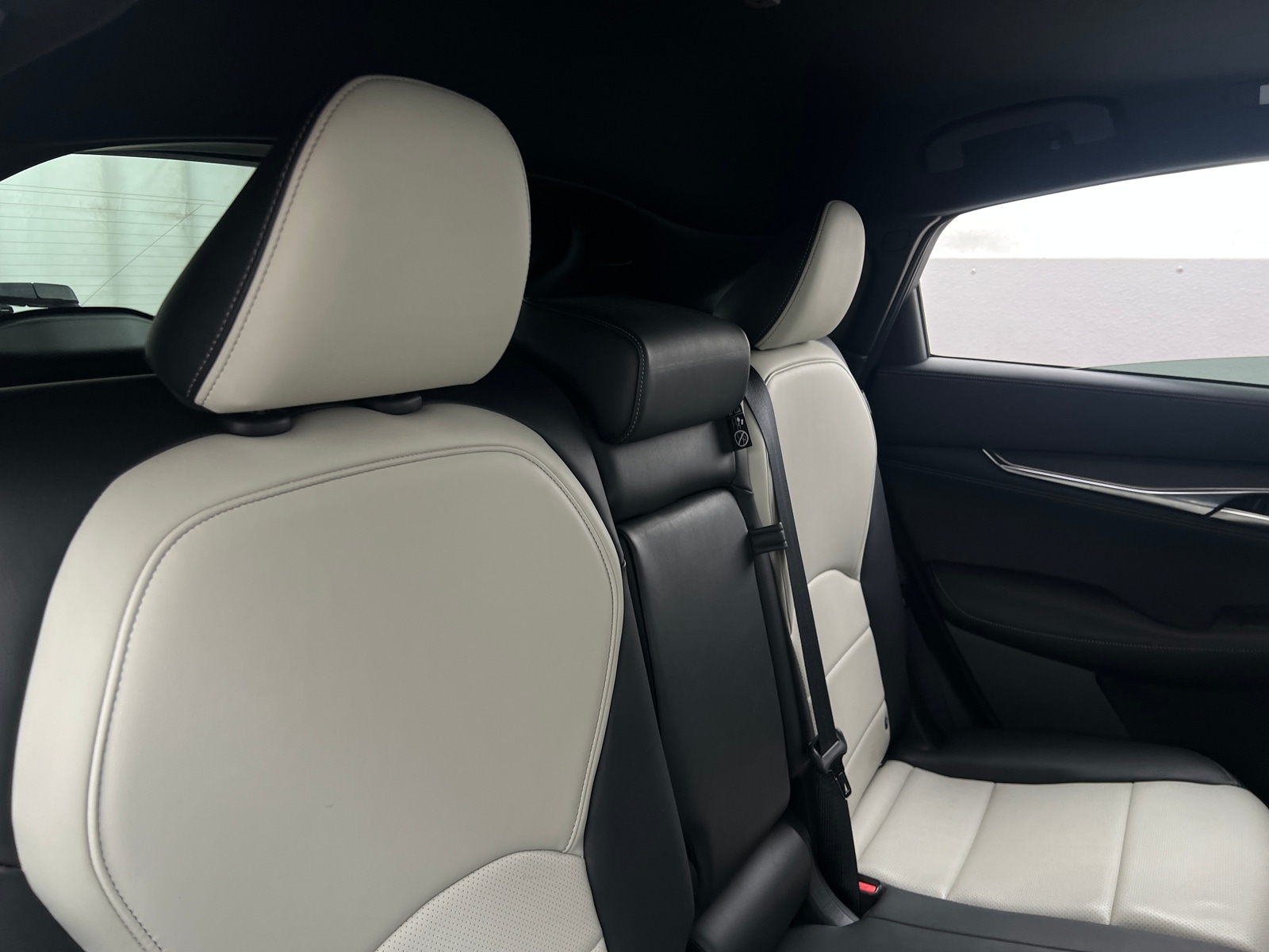 Thumbnail: 2023 INFINITI QX55 - 5