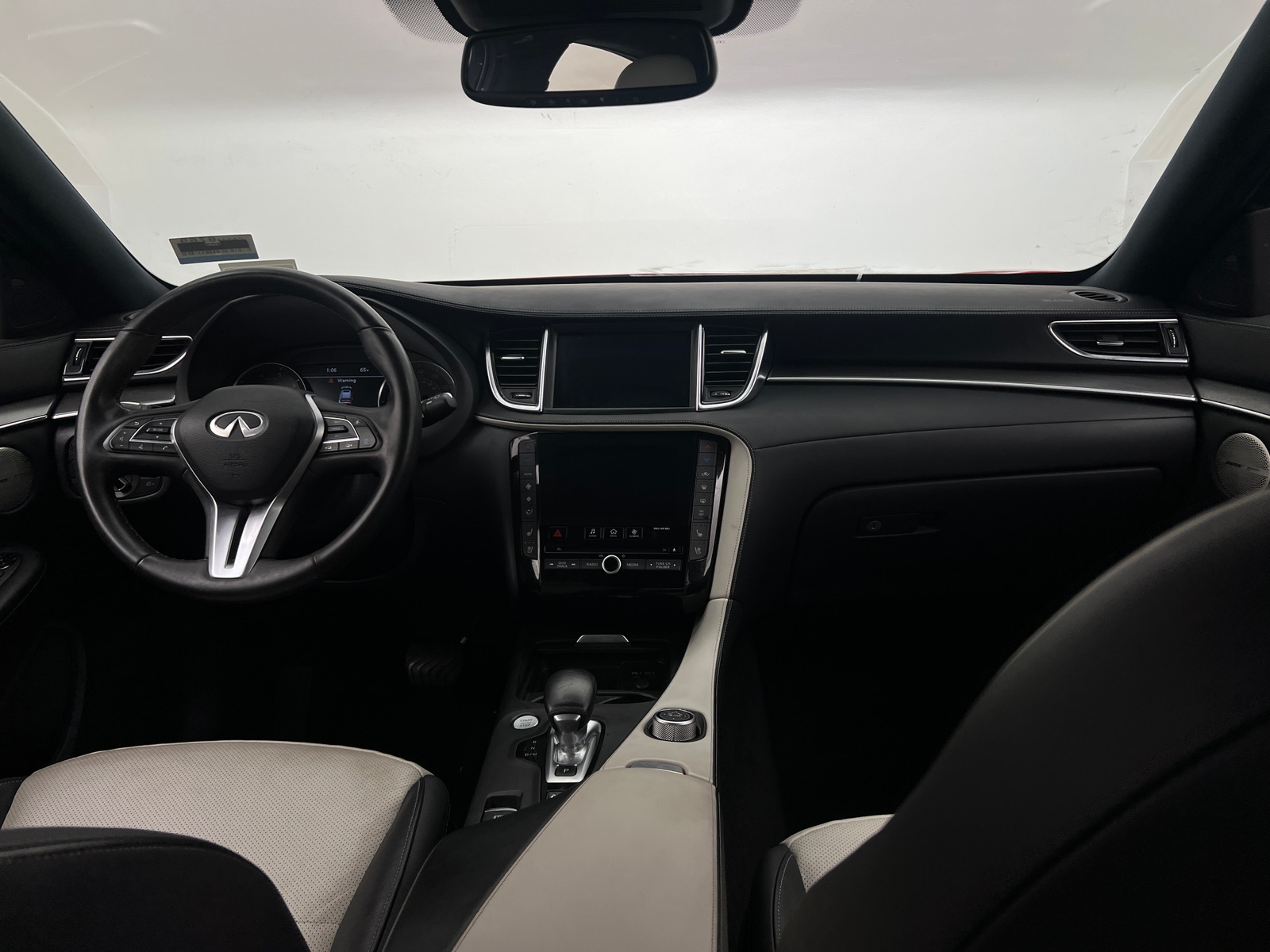 Thumbnail: 2023 INFINITI QX55 - 2