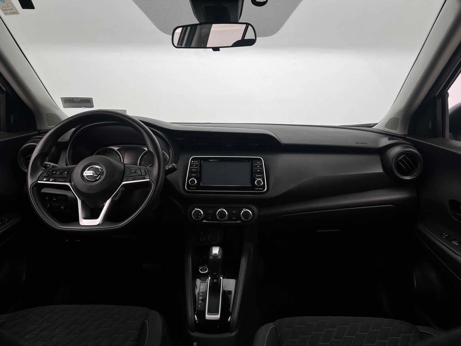 Thumbnail: 2021 Nissan Kicks - 3