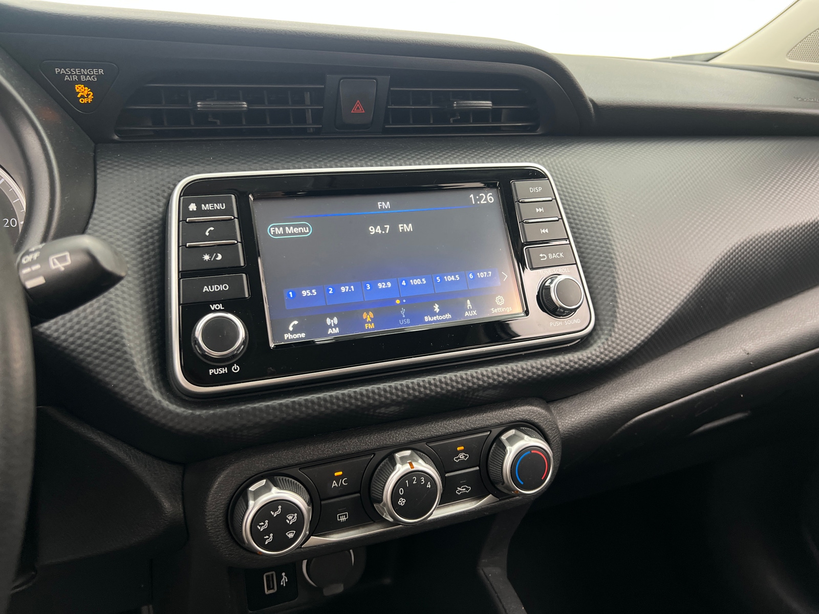Thumbnail: 2021 Nissan Kicks - 4