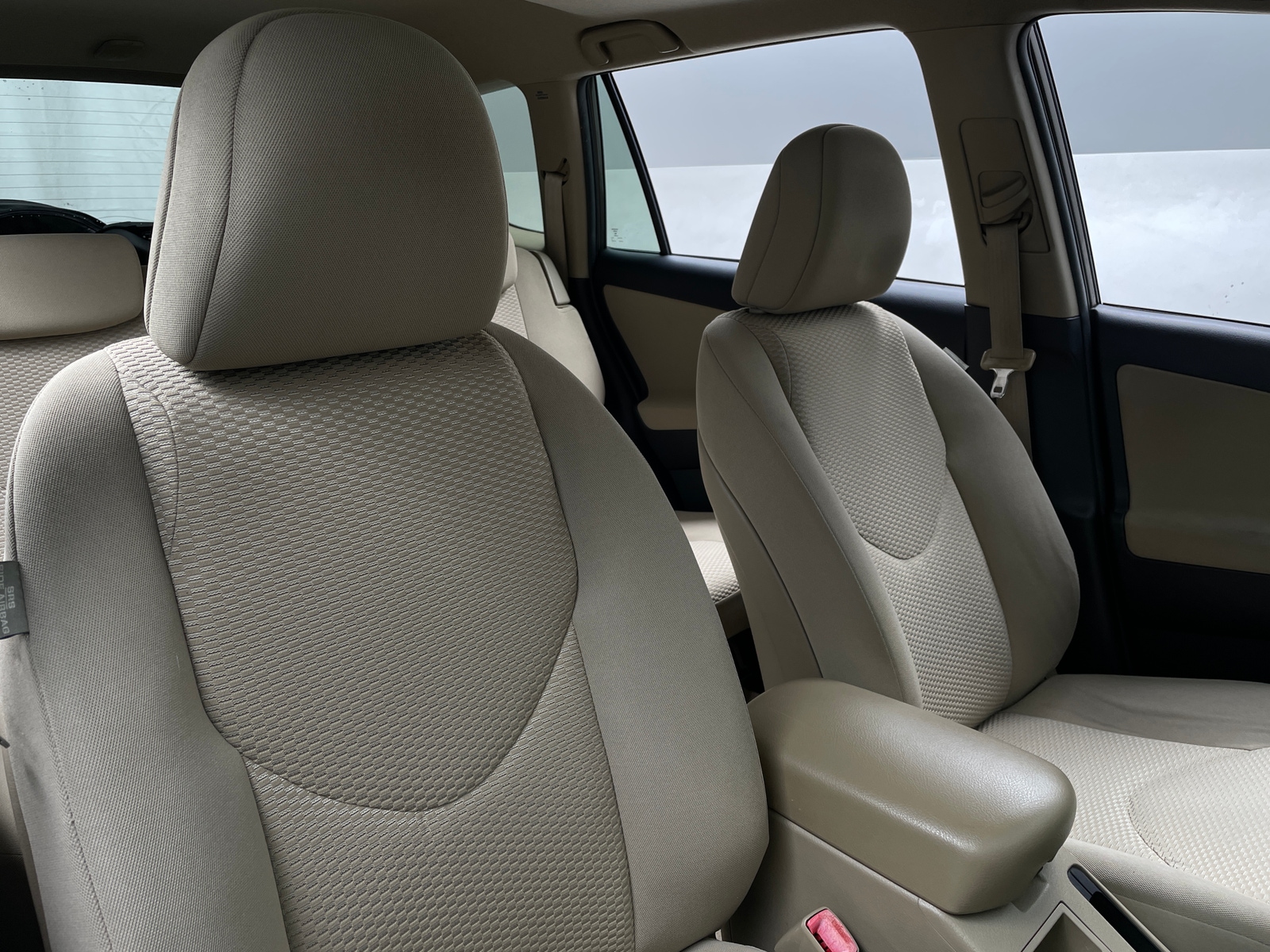 Thumbnail: 2011 Toyota RAV4 - 2