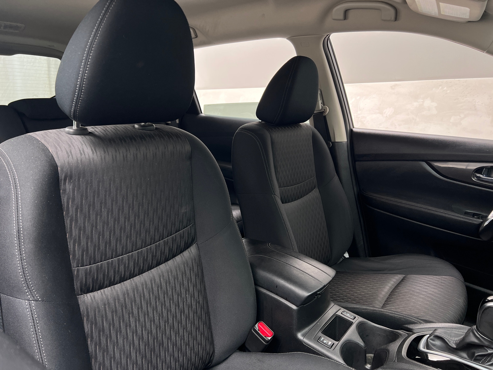 Thumbnail: 2019 Nissan Rogue - 2