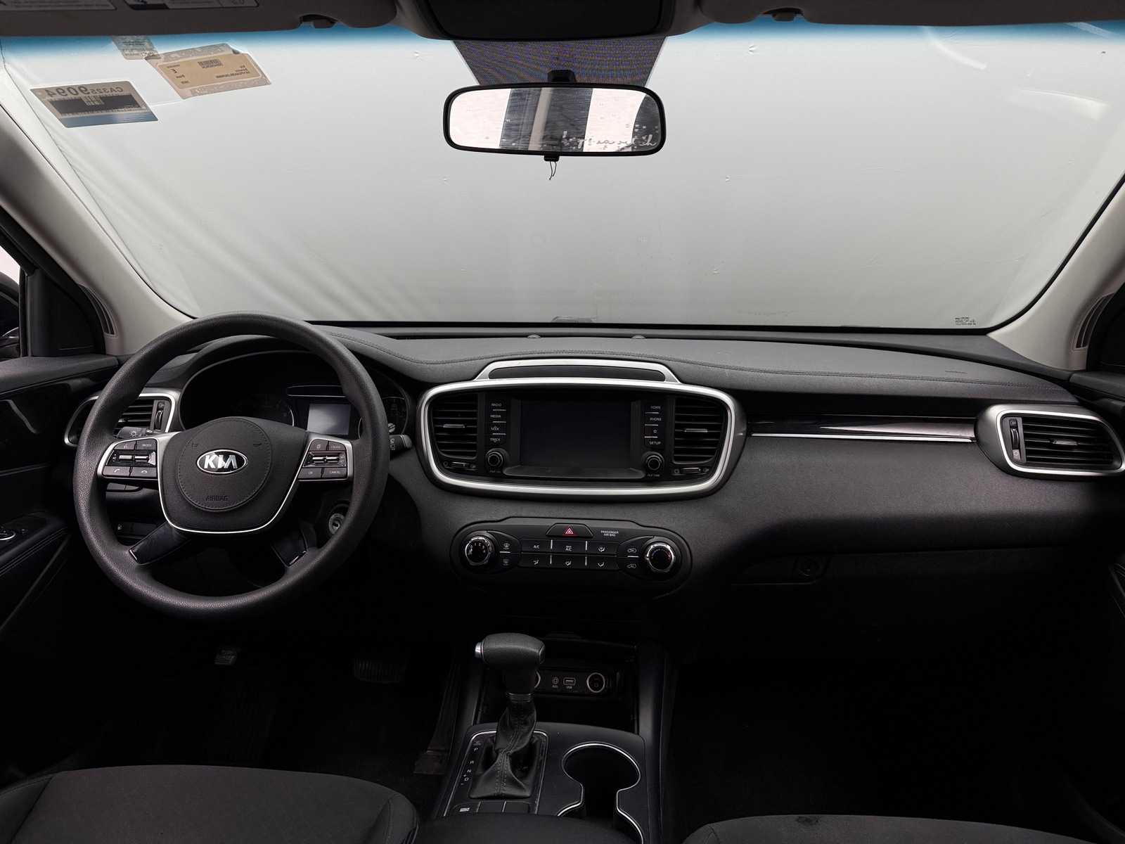 Thumbnail: 2020 Kia Sorento - 3