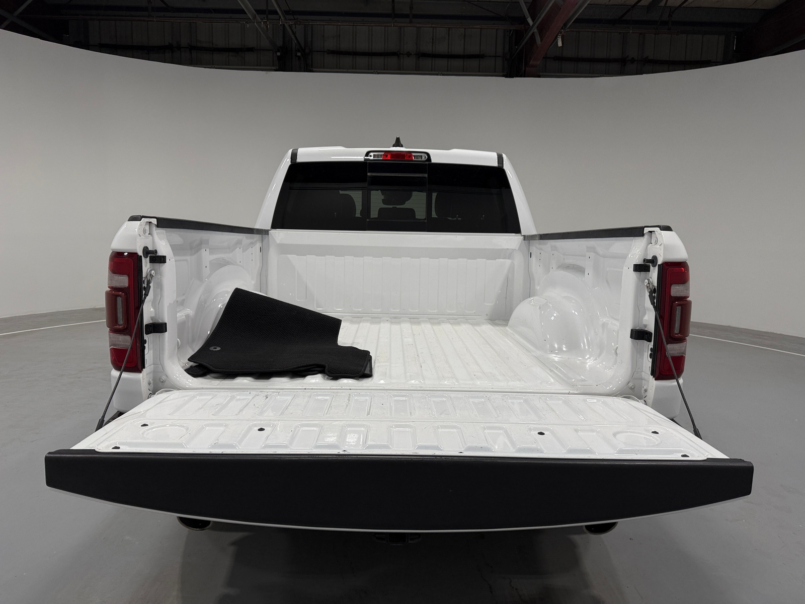 Thumbnail: 2023 RAM 1500 - 6
