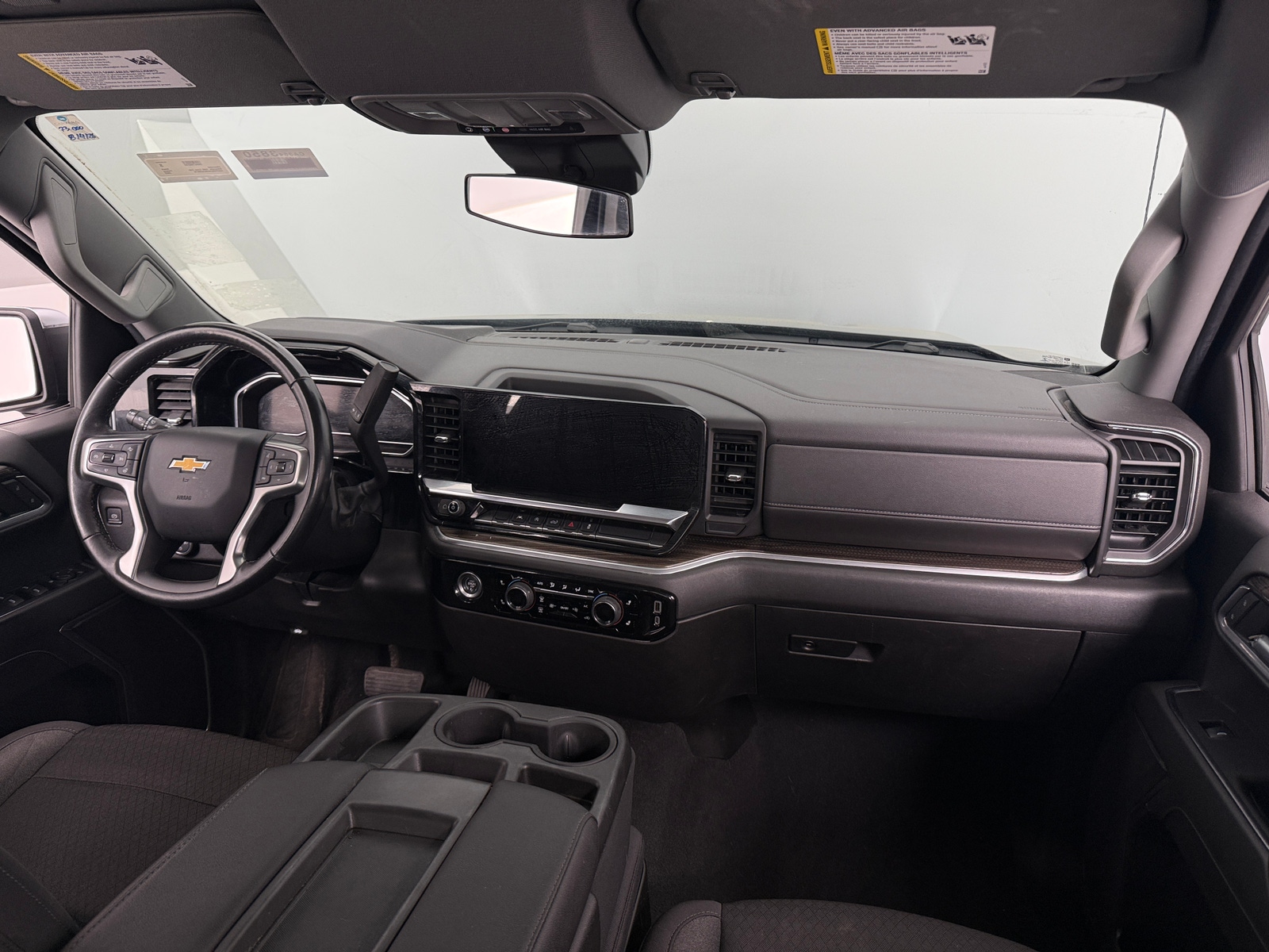 Thumbnail: 2022 Chevrolet Silverado 1500 - 3