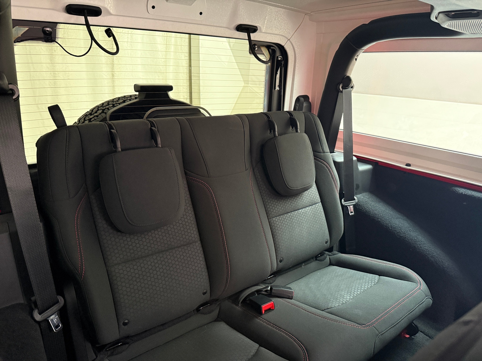 Thumbnail: 2019 Jeep Wrangler - 6