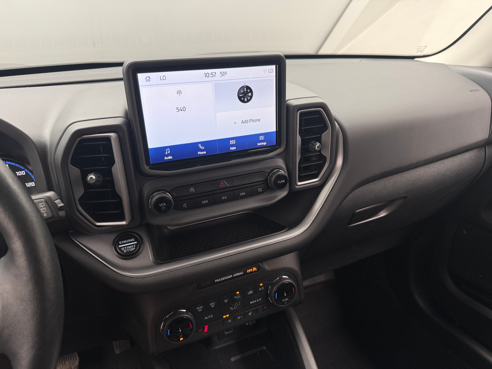 Thumbnail: 2022 Ford Bronco Sport - 3