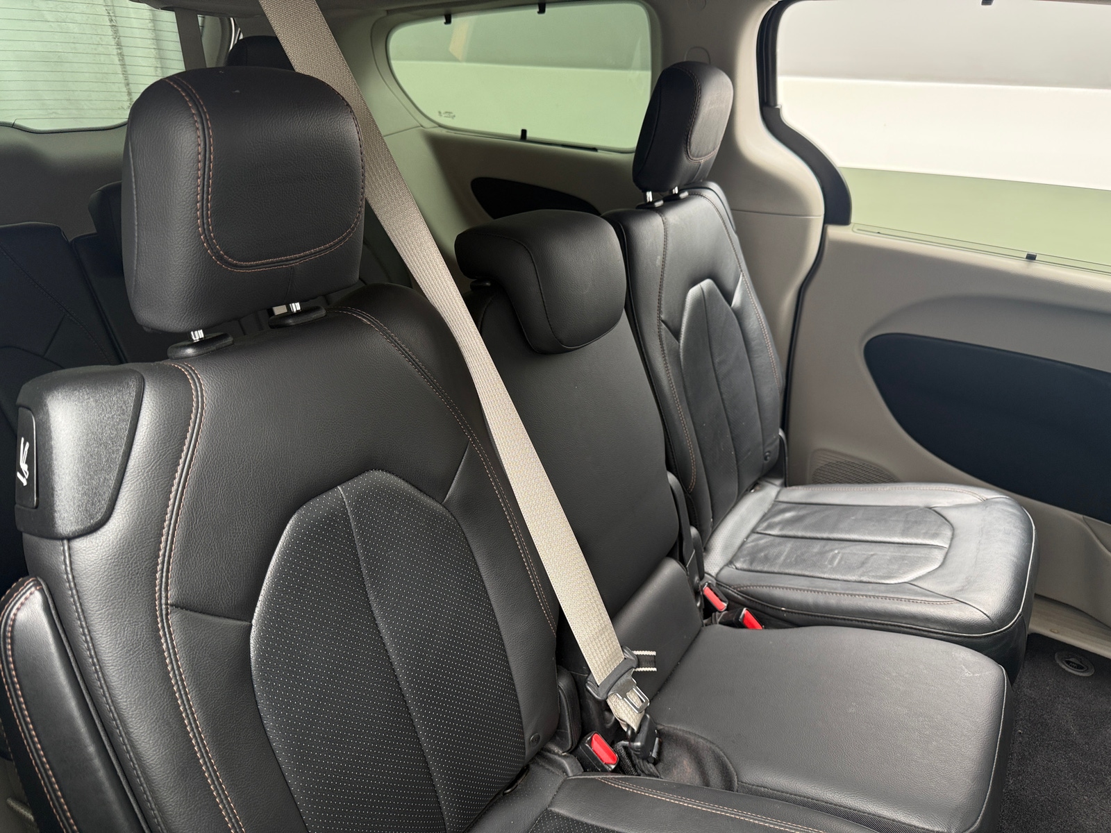 Thumbnail: 2020 Chrysler Pacifica - 5