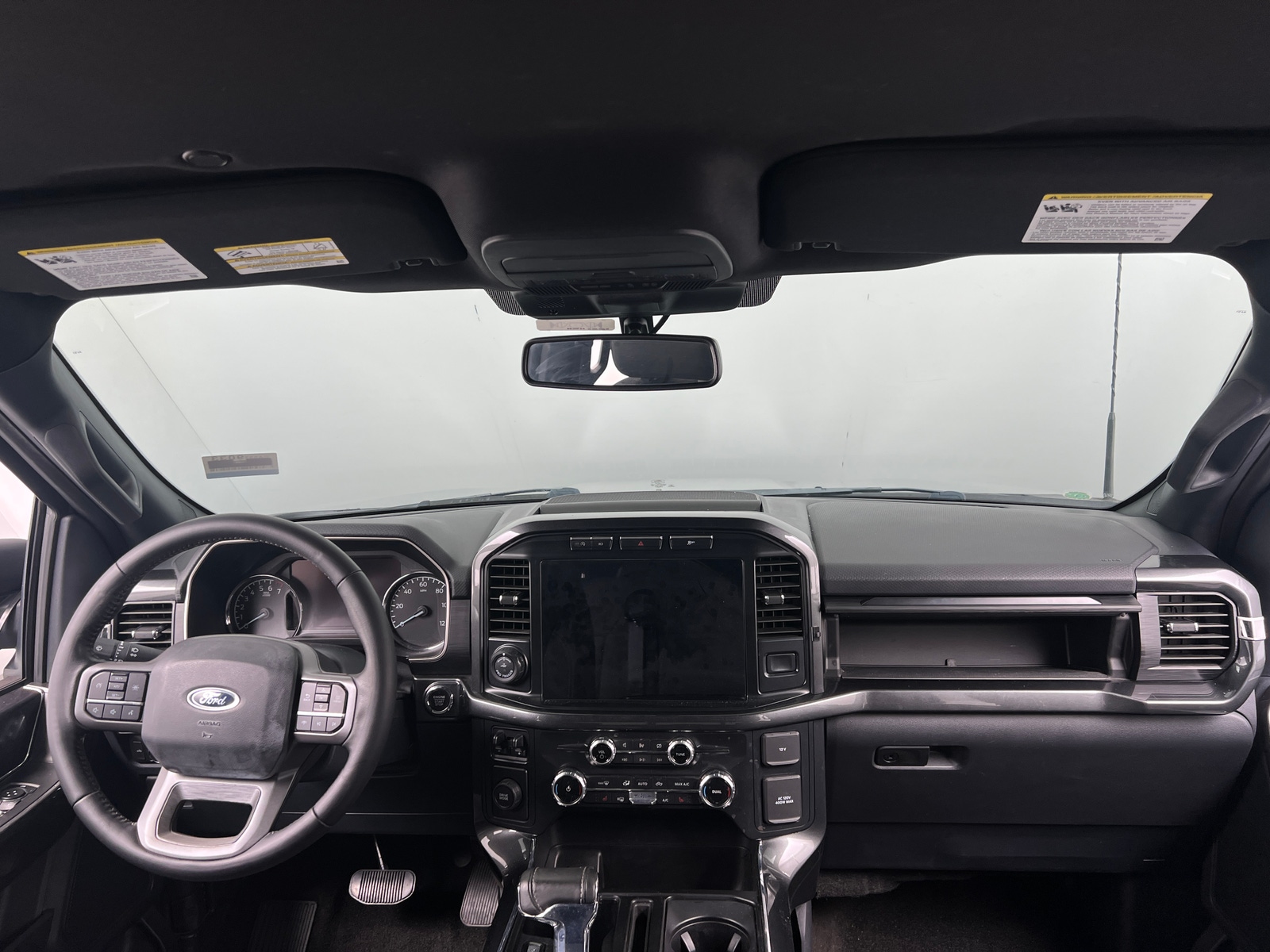 Thumbnail: 2022 Ford Econoline - 3