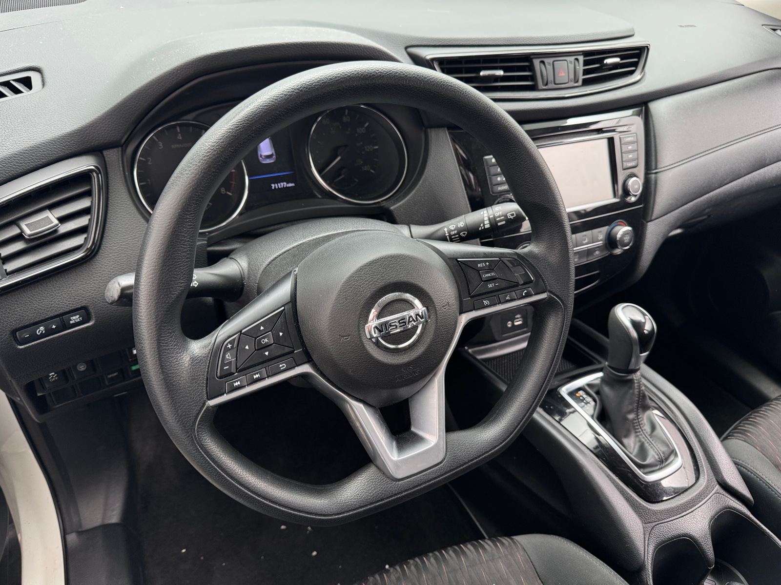 Thumbnail: 2020 Nissan Rogue - 5