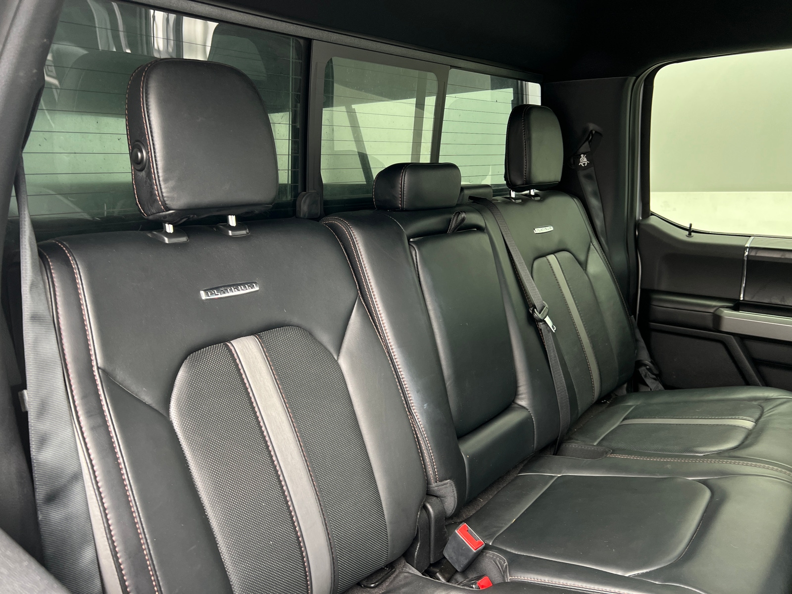 Thumbnail: 2019 Ford Econoline - 6