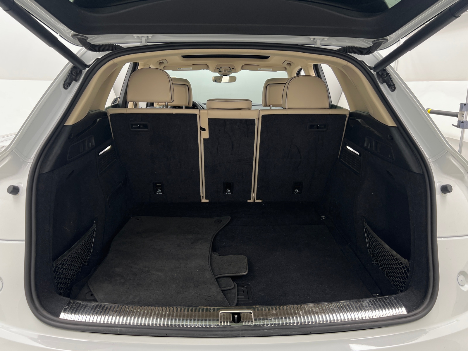 Thumbnail: 2021 Audi Q5 - 6