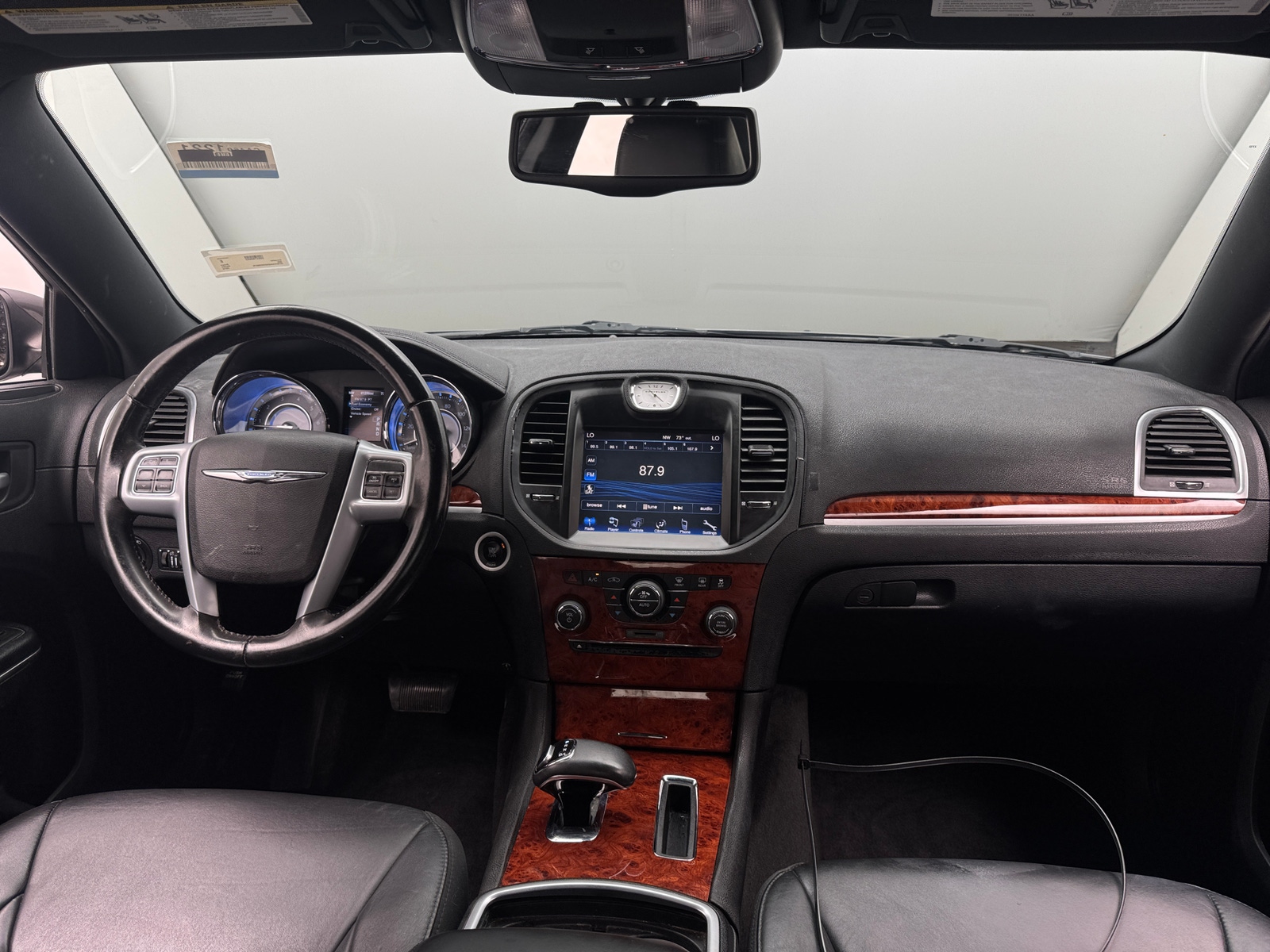 Thumbnail: 2014 Chrysler 300 - 2
