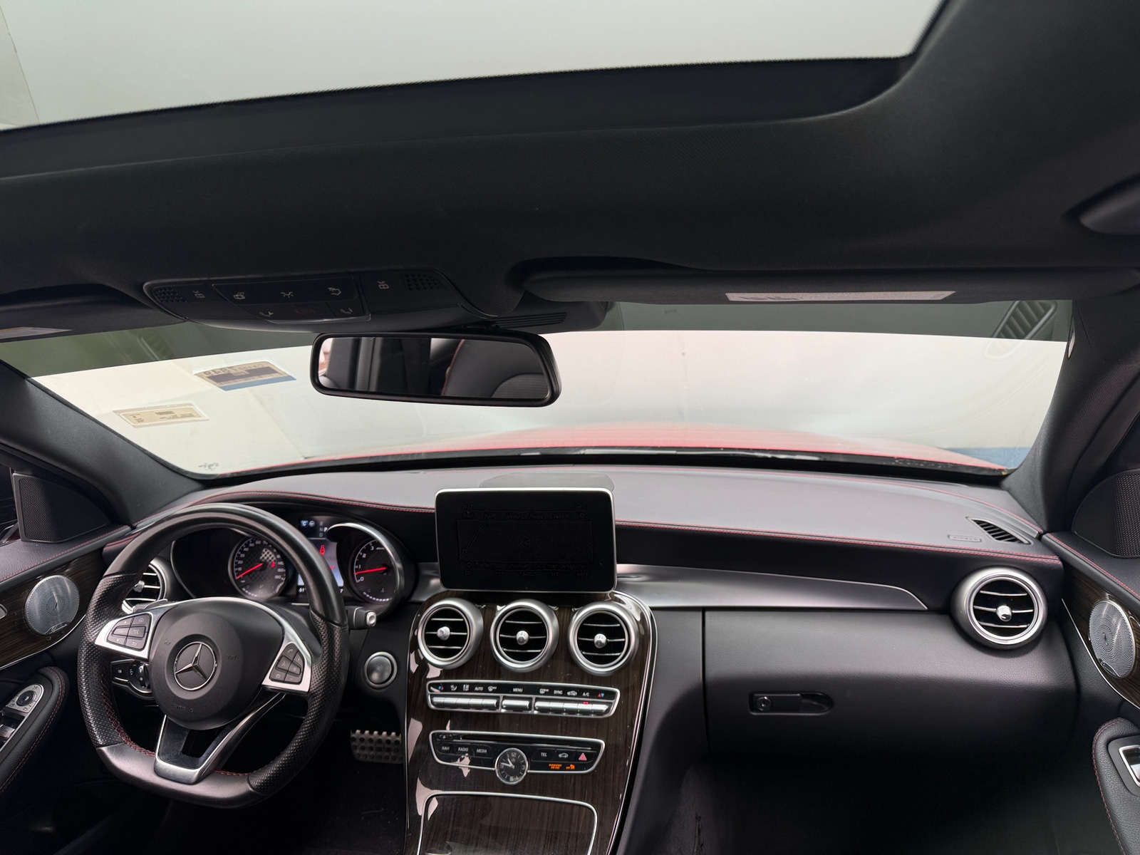 Thumbnail: 2018 Mercedes-Benz C-Class - 2