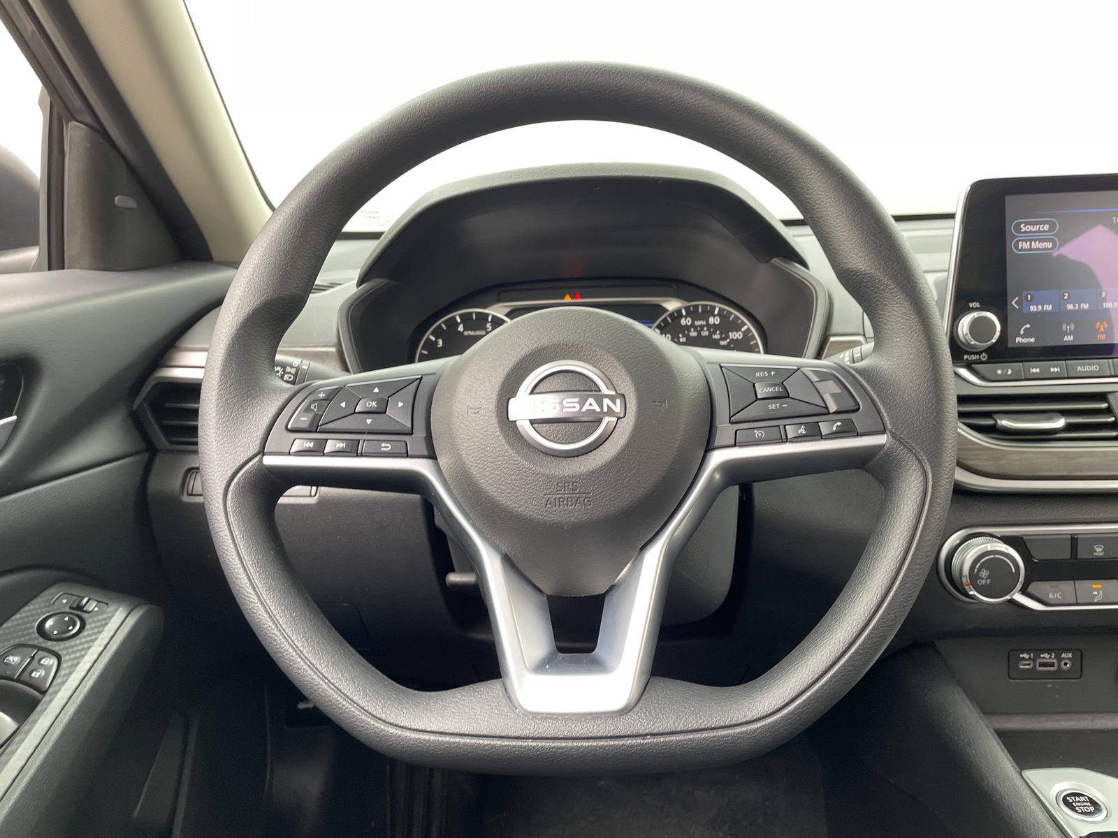 Thumbnail: 2025 Nissan Altima - 5