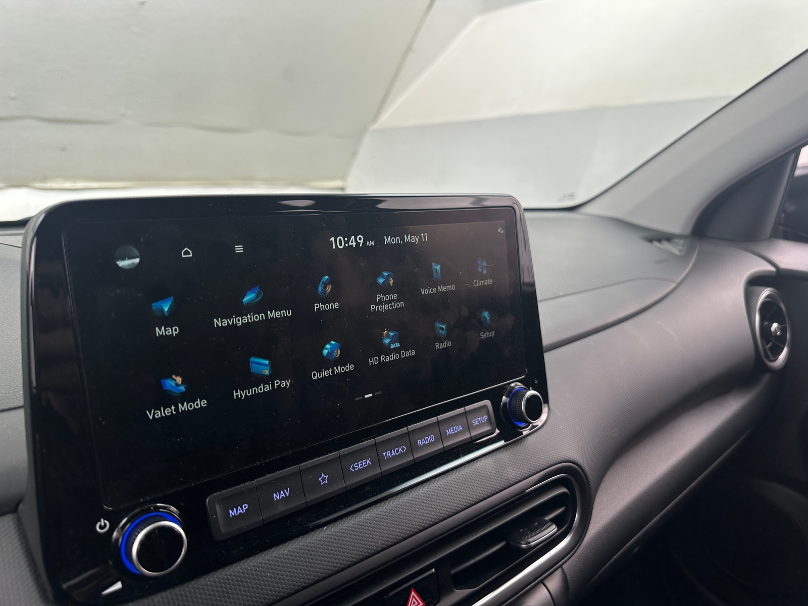 Thumbnail: 2023 Hyundai Kona - 4