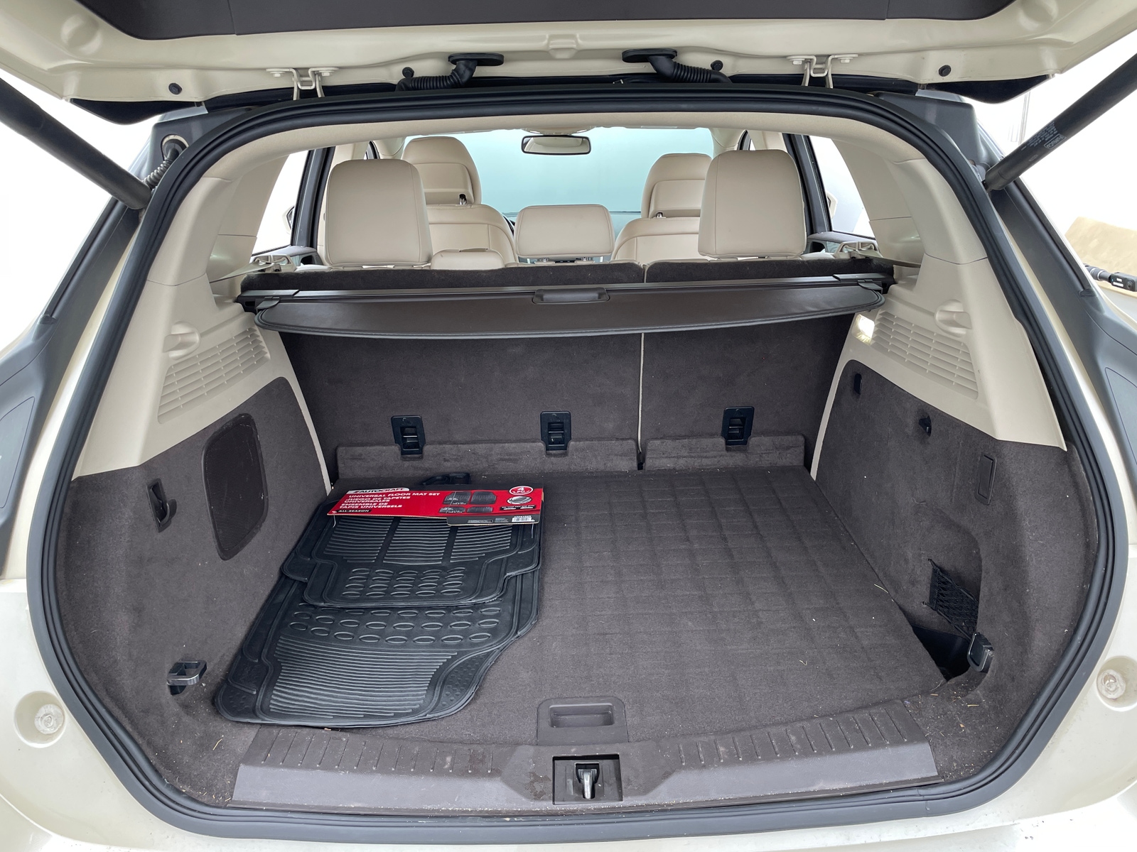 Thumbnail: 2018 Lincoln MKC - 6