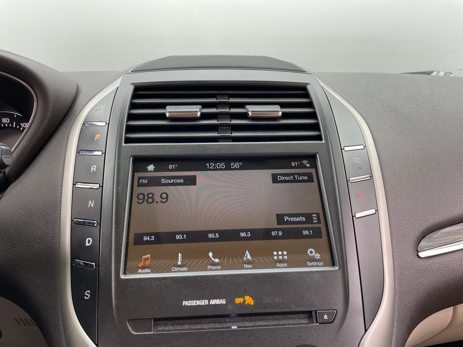 Thumbnail: 2018 Lincoln MKC - 3