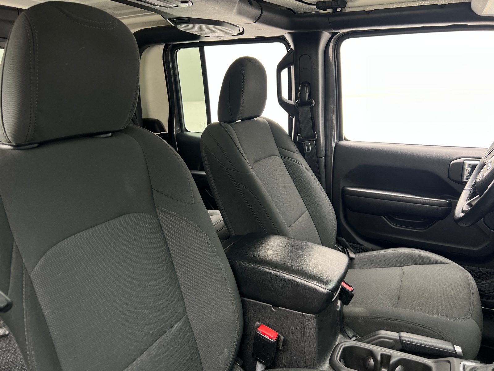 Thumbnail: 2021 Jeep Gladiator - 2