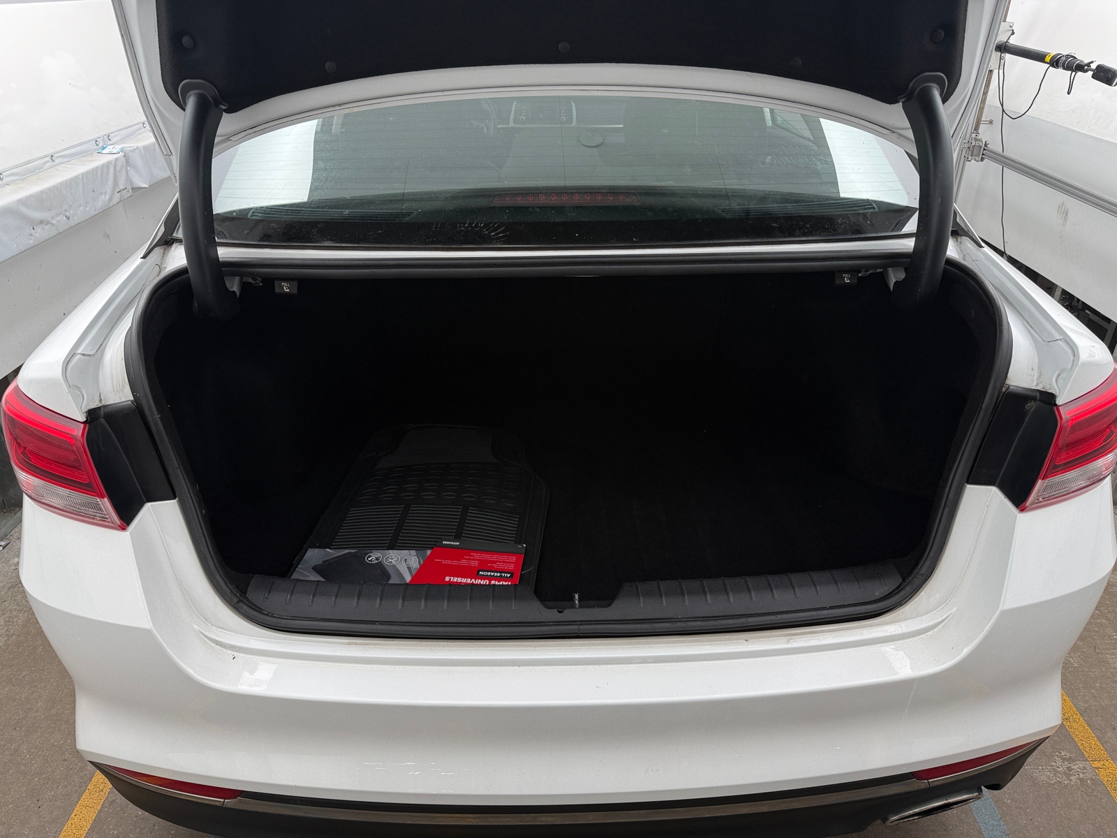 Thumbnail: 2016 Kia Optima - 7