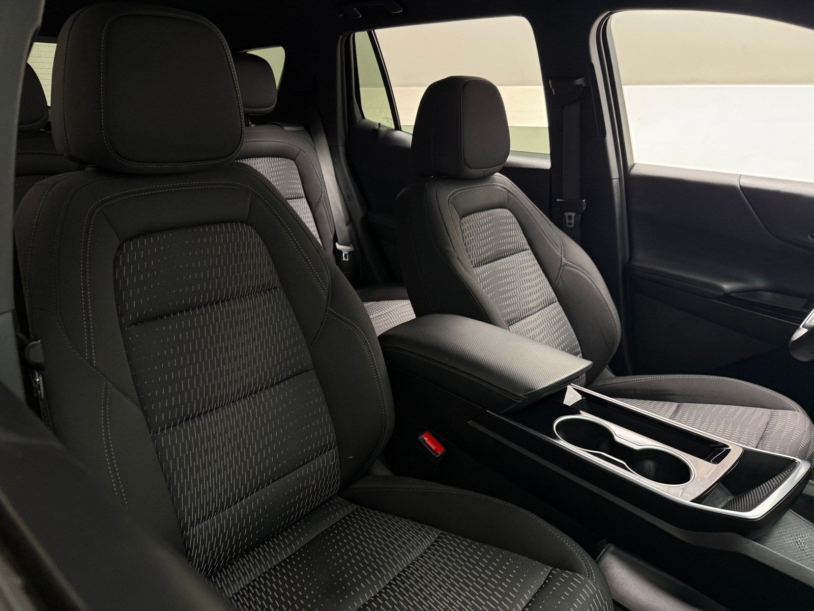 Thumbnail: 2025 Chevrolet Equinox - 2