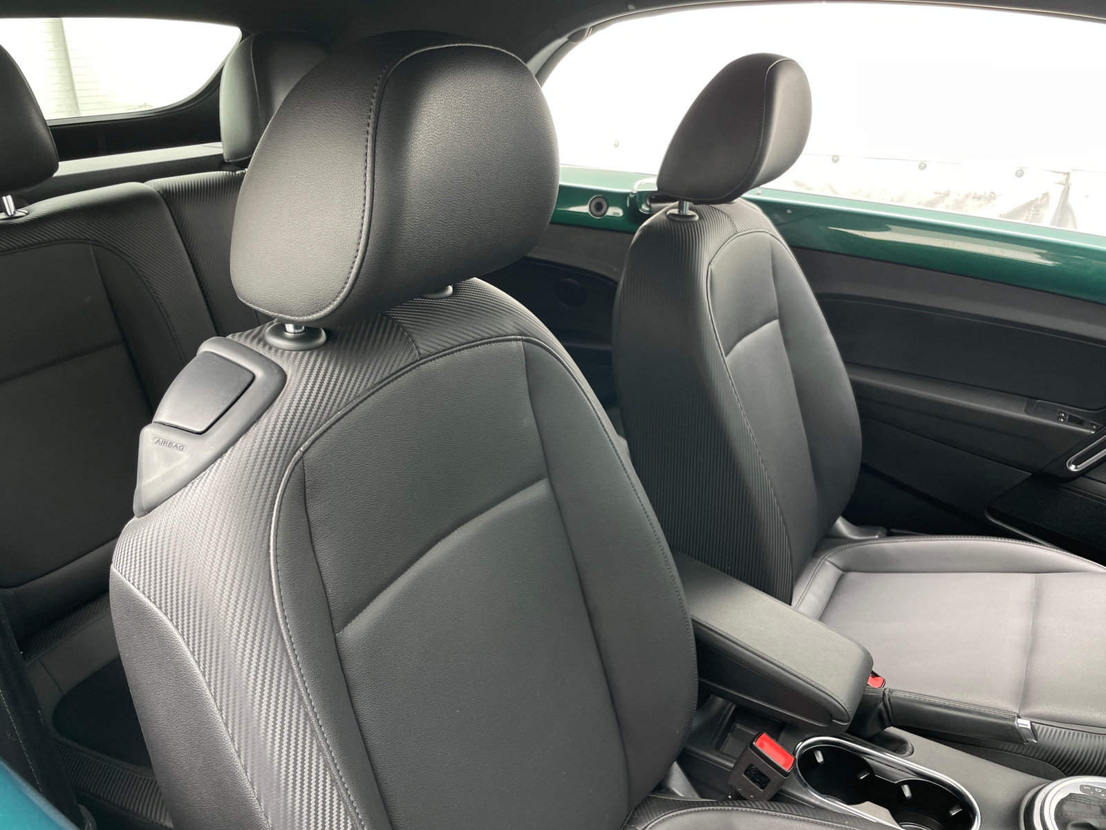Thumbnail: 2018 Volkswagen Beetle - 2
