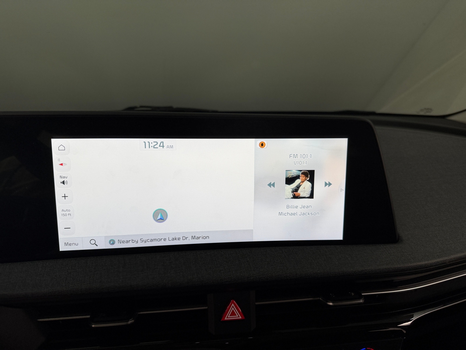 Thumbnail: 2022 Kia EV6 - 3