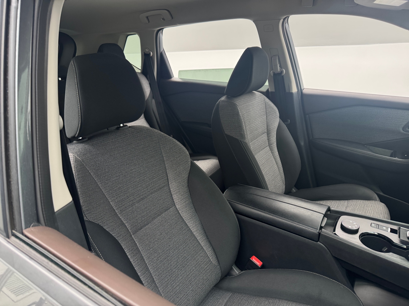 Thumbnail: 2023 Nissan Rogue - 2