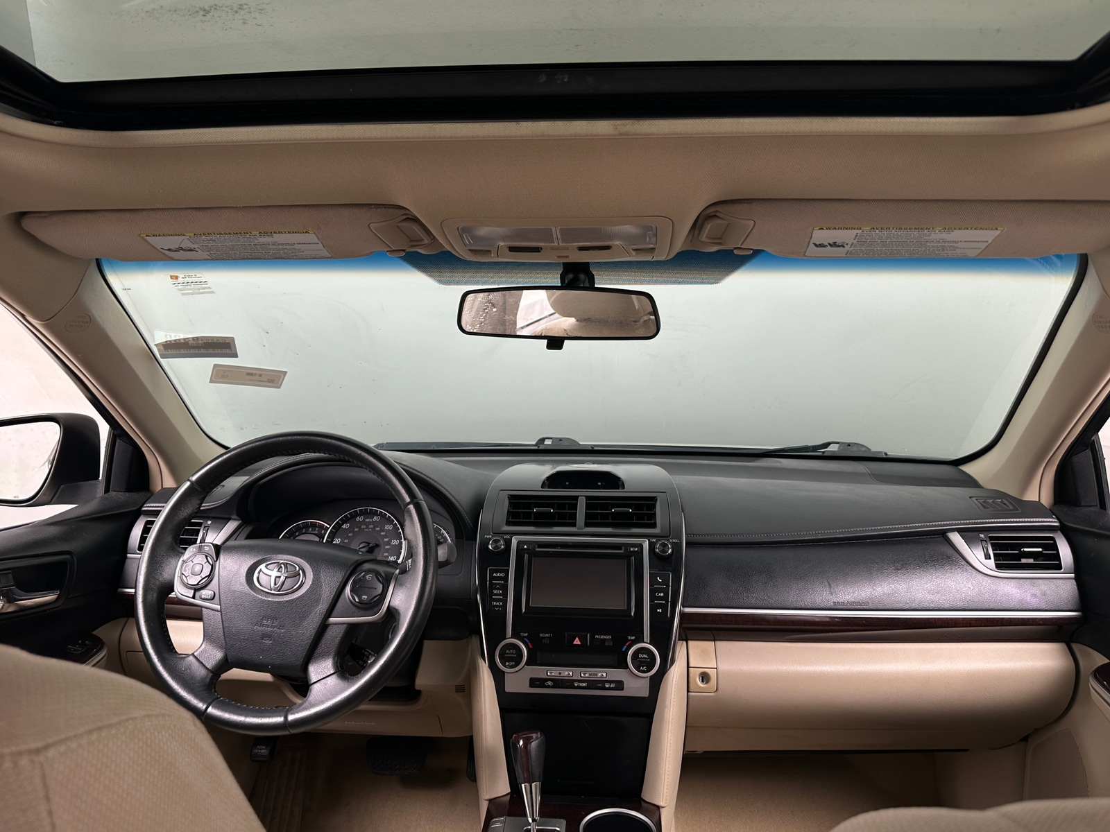 Thumbnail: 2014 Toyota Camry - 3