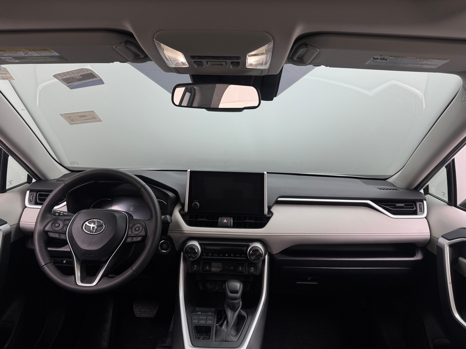 Thumbnail: 2025 Toyota RAV4 - 3