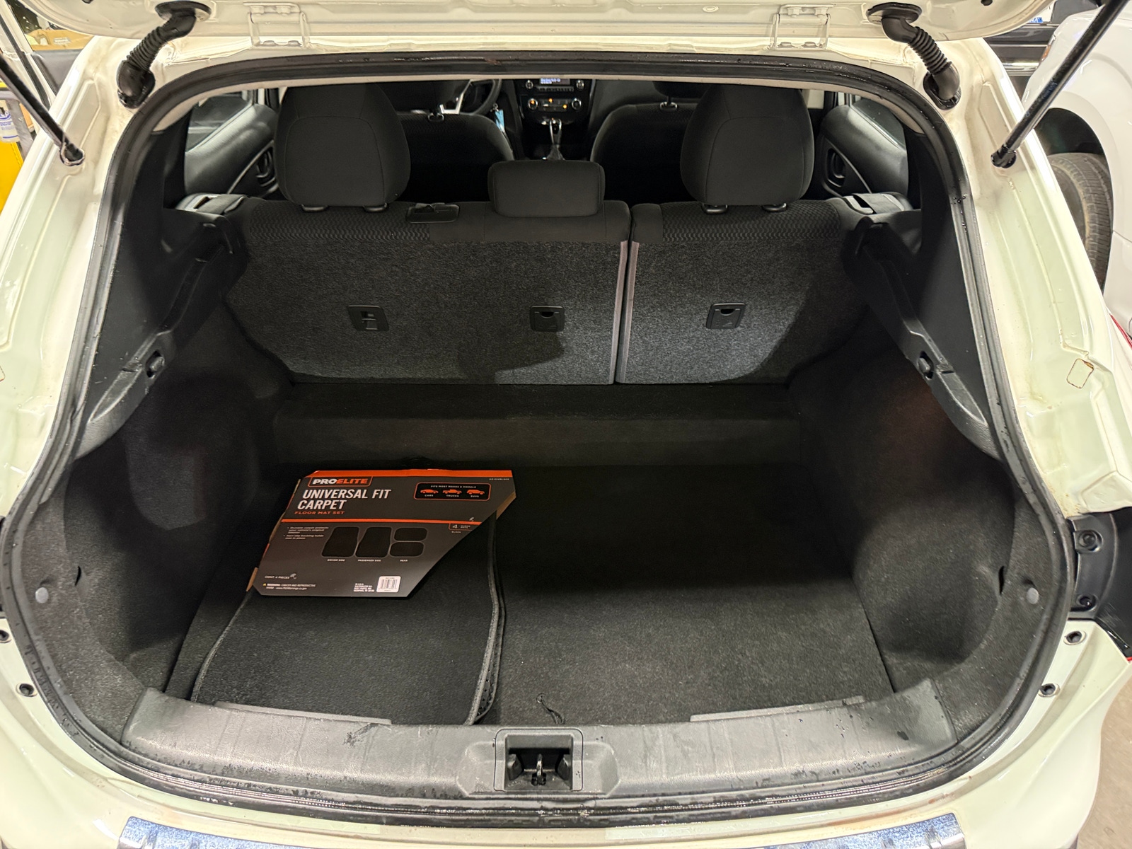 Thumbnail: 2017 Nissan Rogue Sport - 7