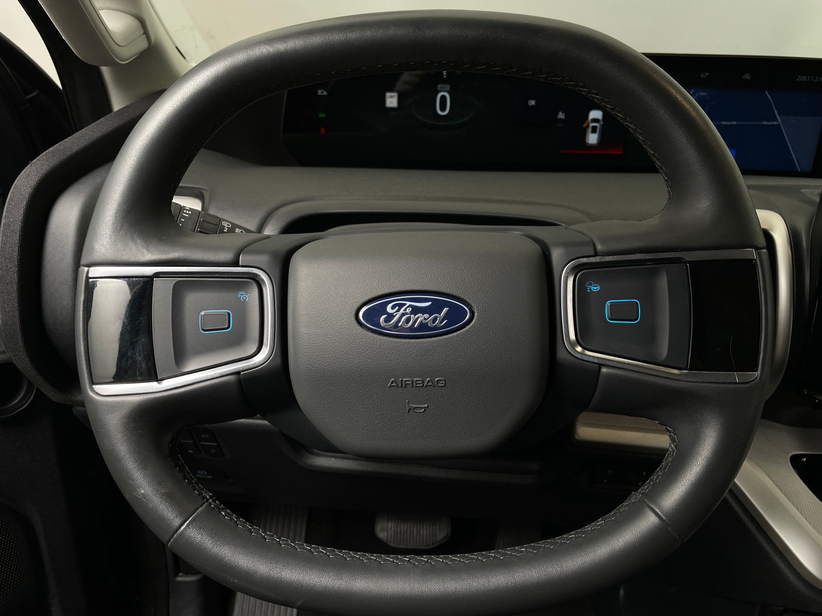 Thumbnail: 2025 Ford Expedition - 5