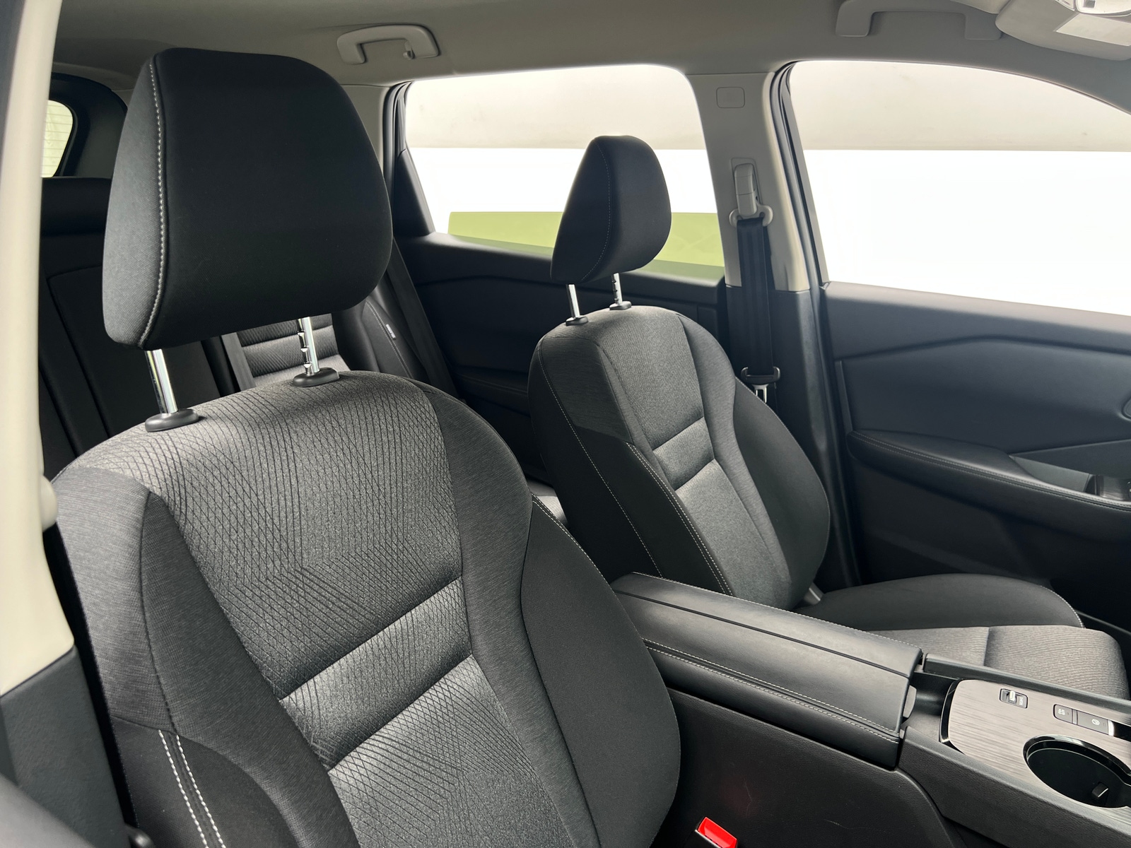 Thumbnail: 2025 Nissan Rogue - 2