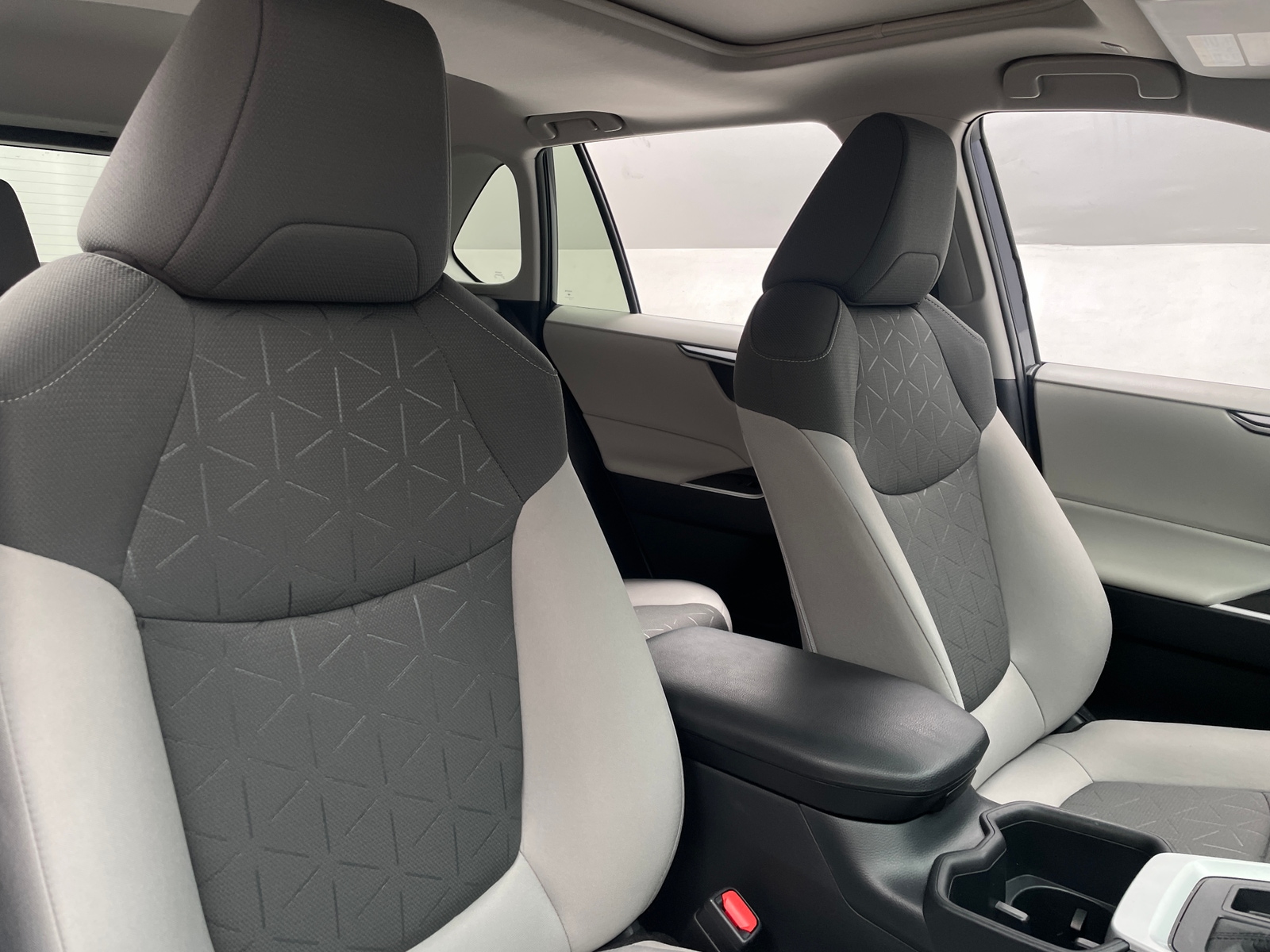 Thumbnail: 2025 Toyota RAV4 - 2