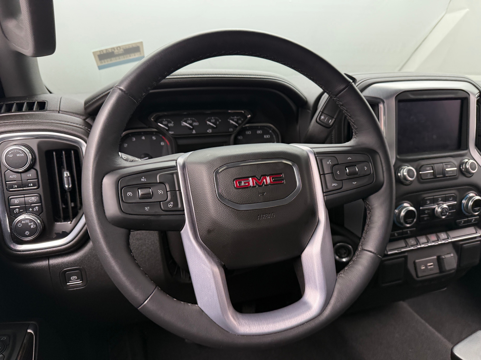 Thumbnail: 2022 GMC Sierra 1500 - 5
