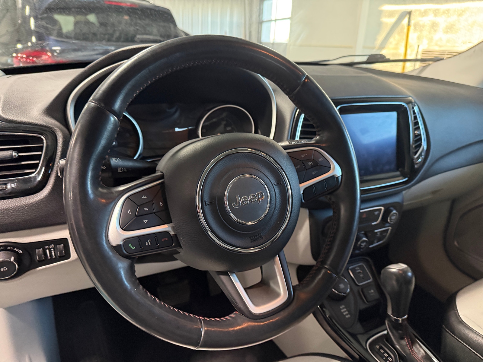 Thumbnail: 2018 Jeep Compass - 4