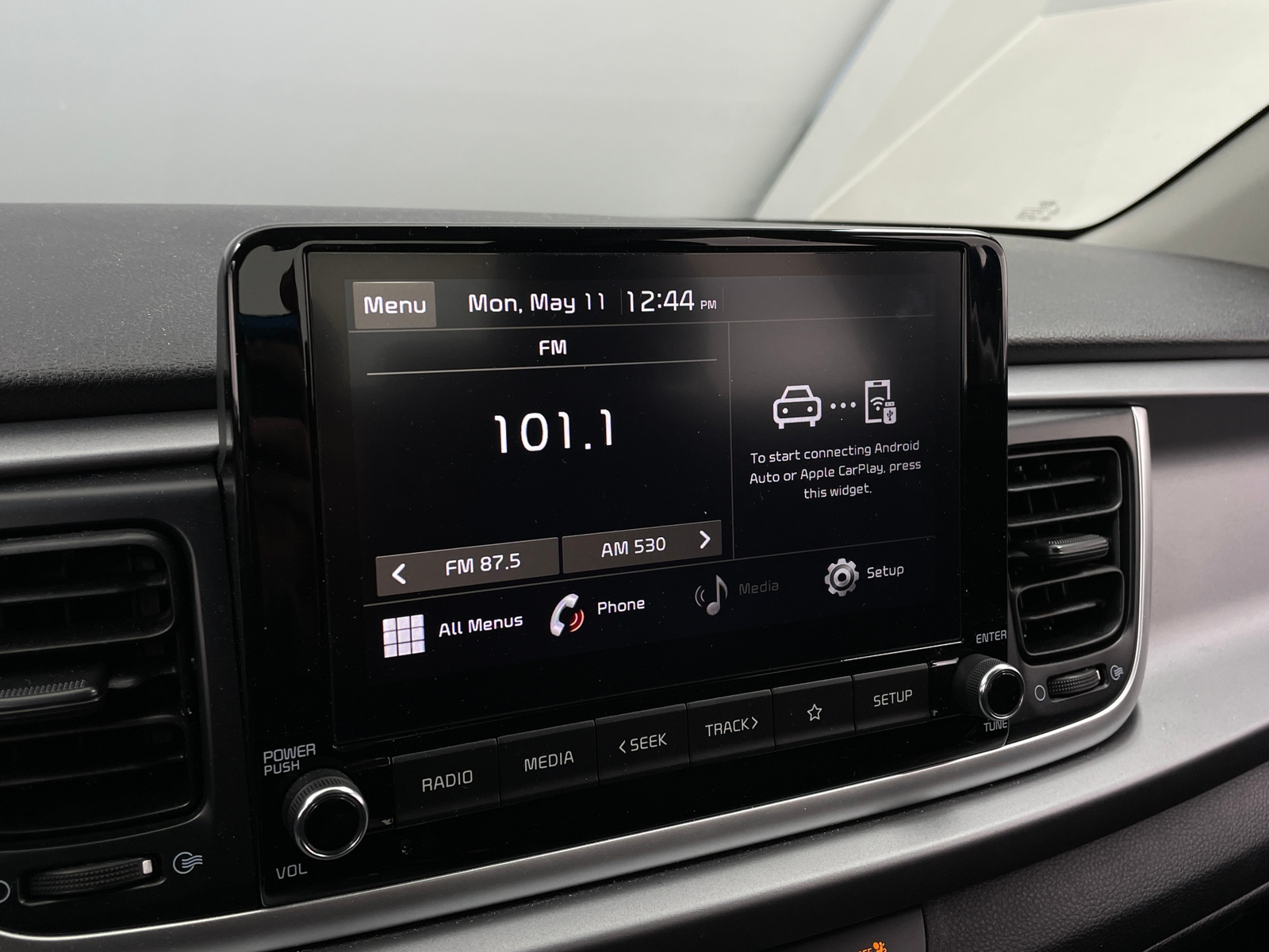 Thumbnail: 2021 Kia Rio - 4