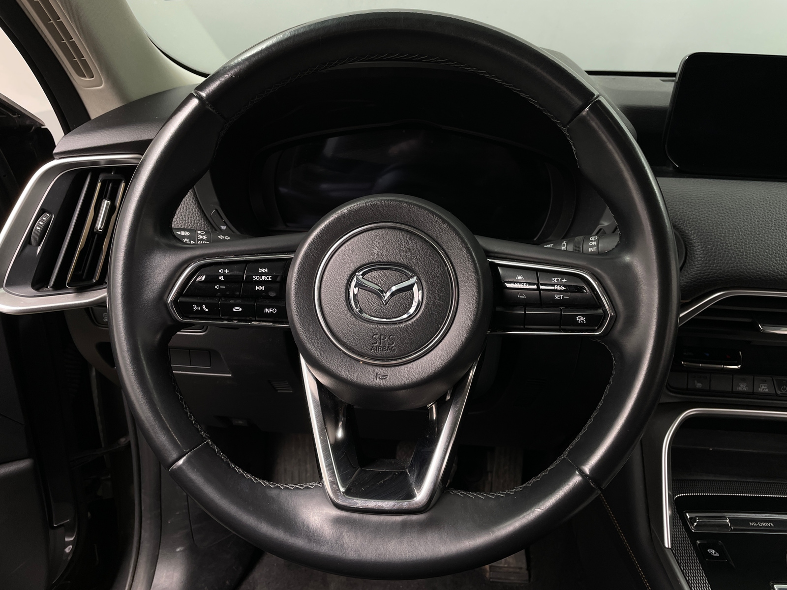 Thumbnail: 2024 Mazda CX-90 - 4