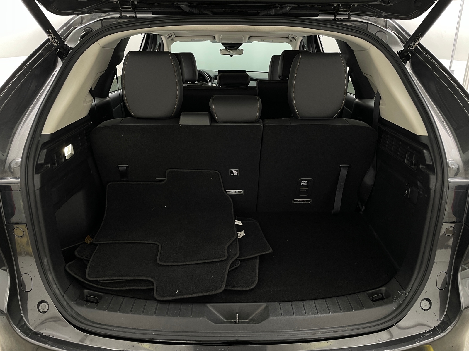 Thumbnail: 2024 Mazda CX-90 - 6