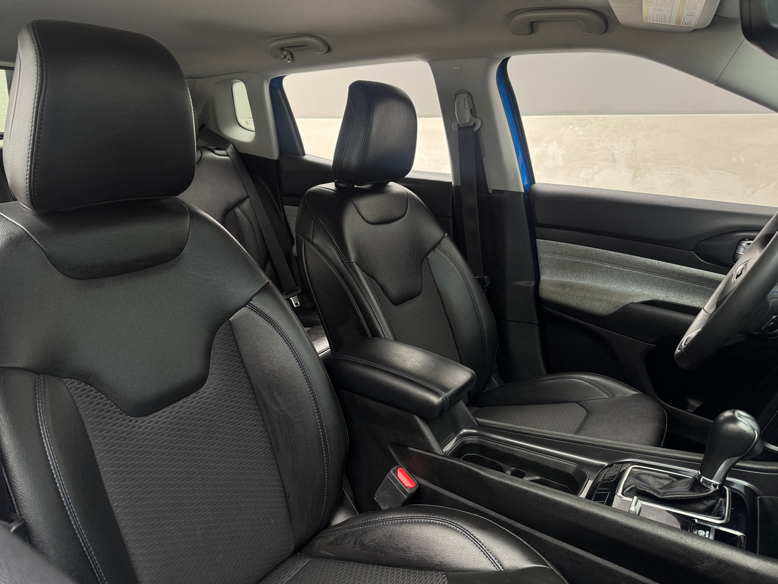 Thumbnail: 2022 Jeep Compass - 2