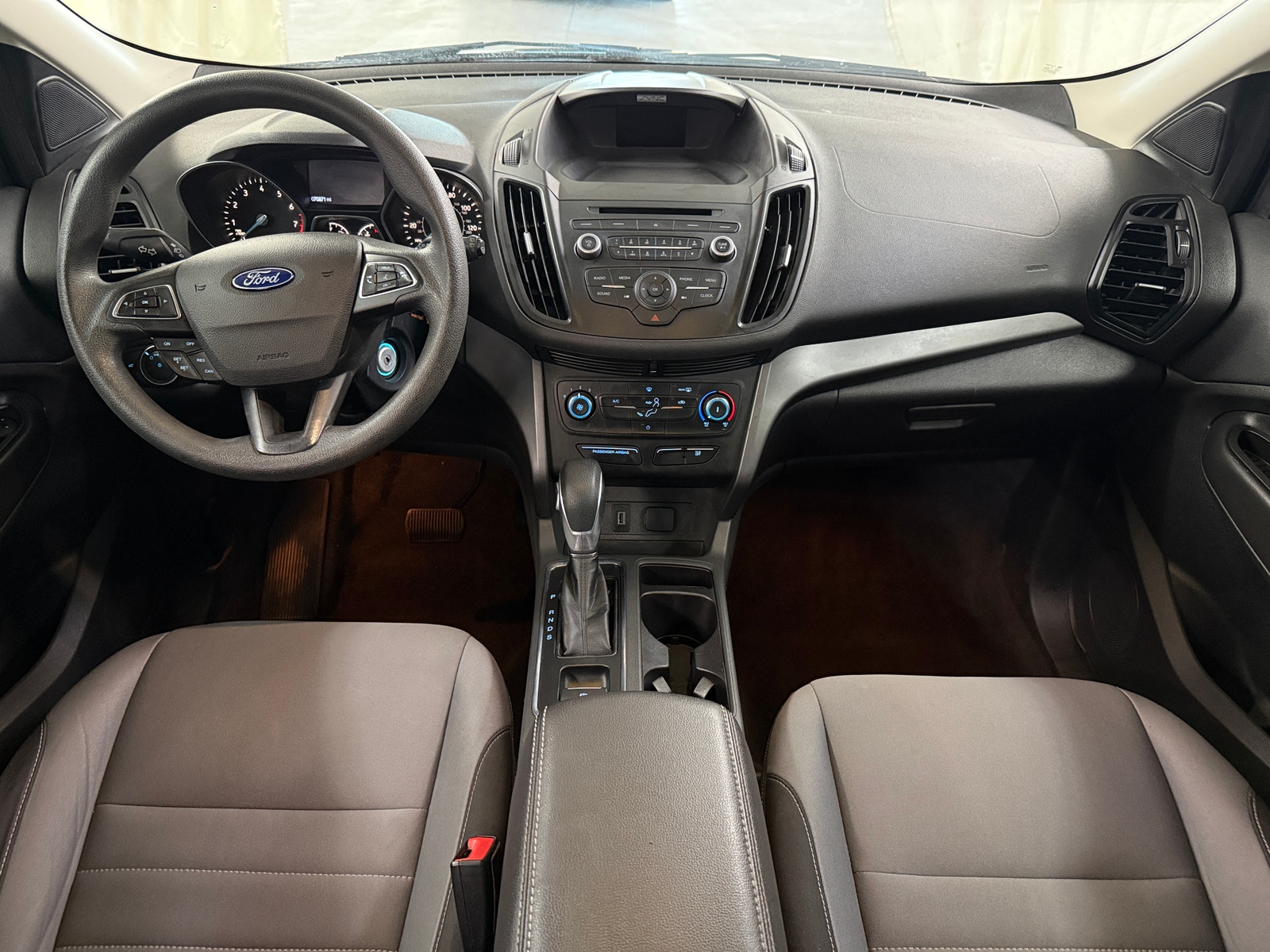 Thumbnail: 2017 Ford Escape - 3