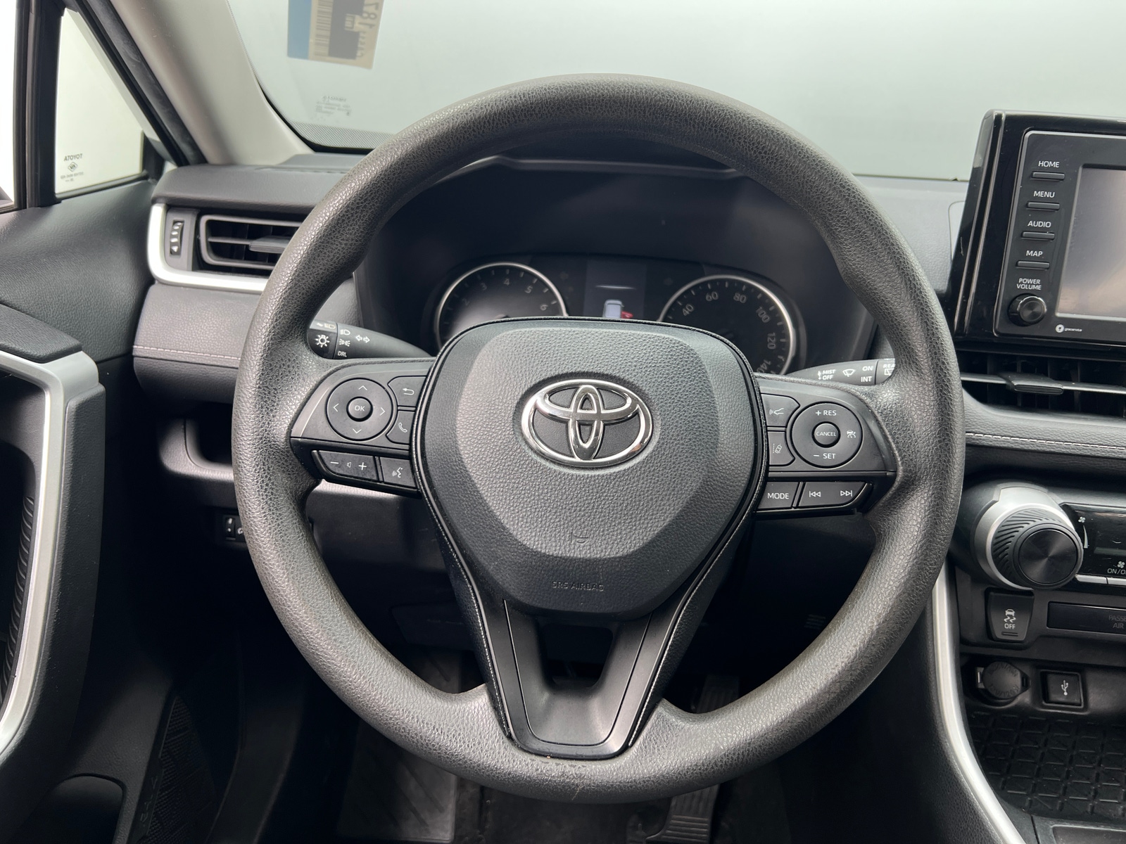 Thumbnail: 2021 Toyota RAV4 - 5