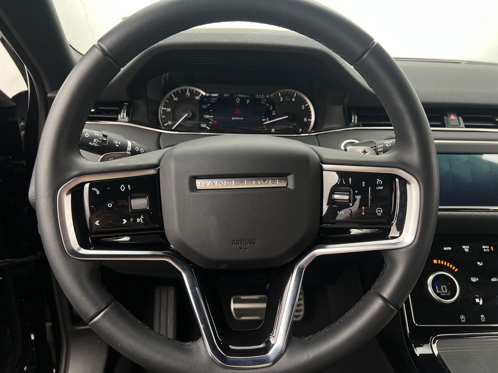 Thumbnail: 2023 Land Rover Range Rover Evoque - 4