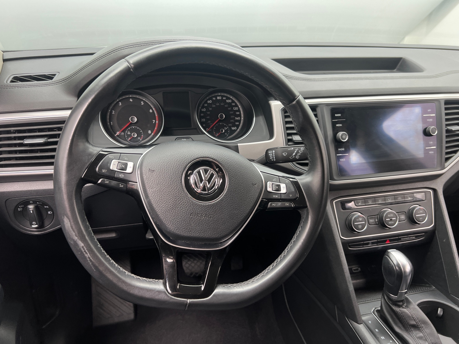 Thumbnail: 2019 Volkswagen Atlas - 4